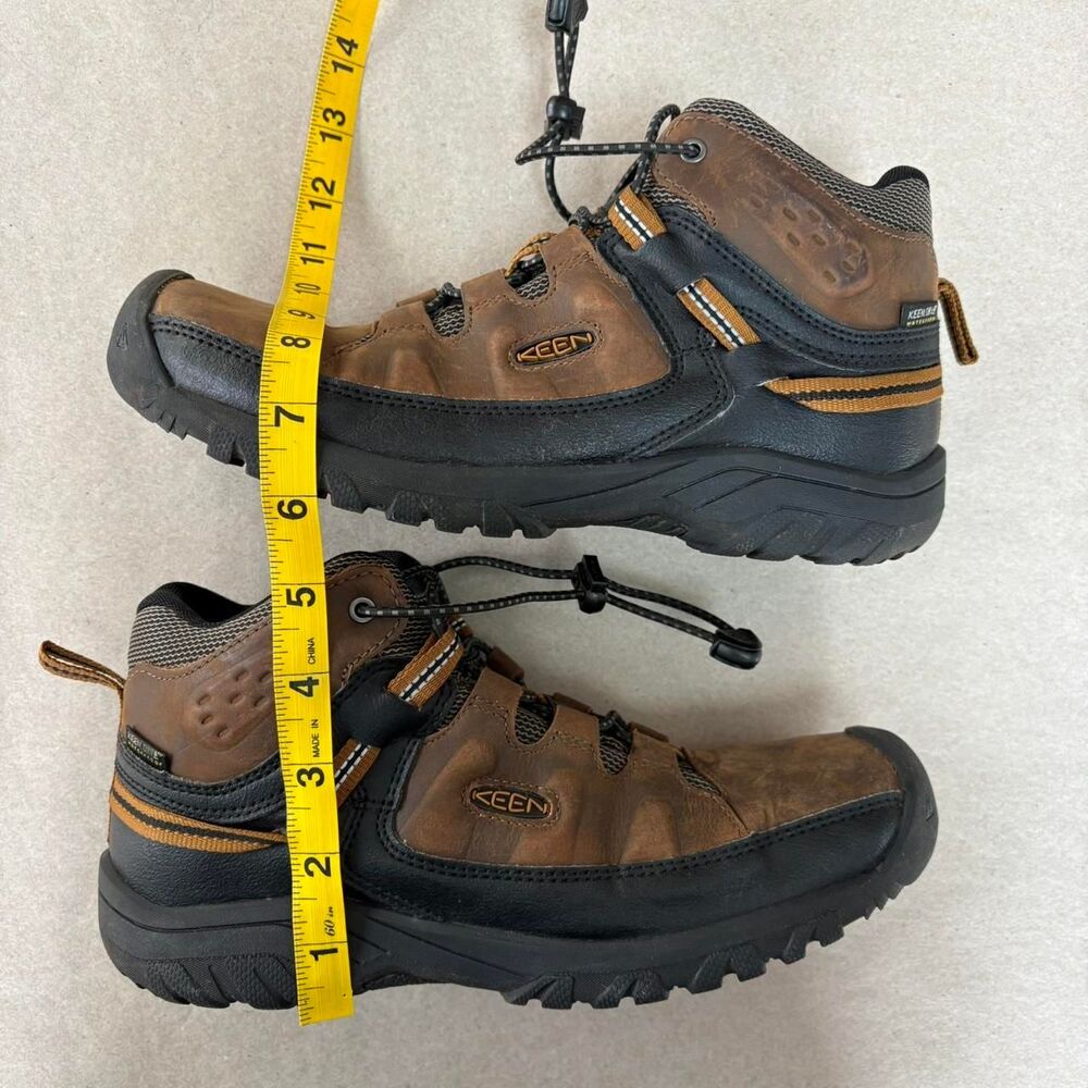 Keen Men's Brown and Black Boots